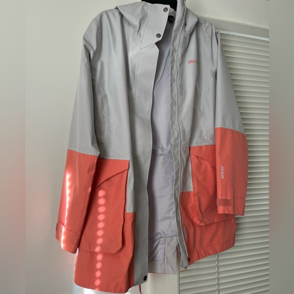 **sold elsewhere** Marmot Wend Goretex long jacket, grey and peach, size medium - Picture 14 of 17